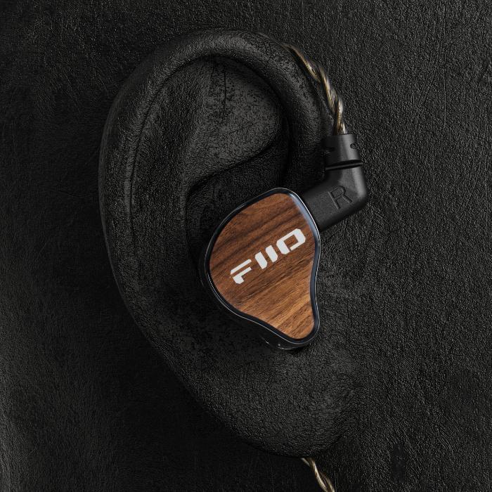 FiiO（フィーオ） FIIO JH13 Black 【FIO-IEM-JH13-B】イヤホン 有線