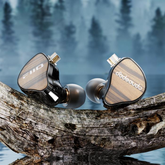 JHAudio JH13 Pro イヤーモニター 本体【ジャンク、シェル破損】 FiiO（フィーオ） FIIO JH13 Black 【FIO-IEM-JH13-B】イヤホン 有線