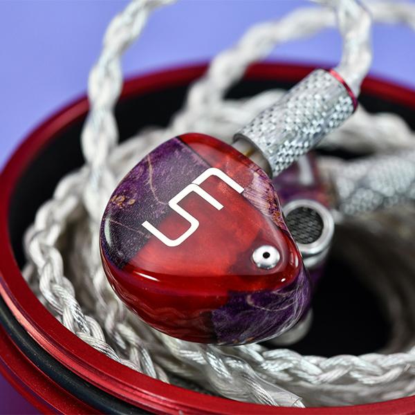 【美品】Unique Melody 2HT【UNM-8909】 Unique Melody 2HT 【UNM-8909】 – e☆イヤホン