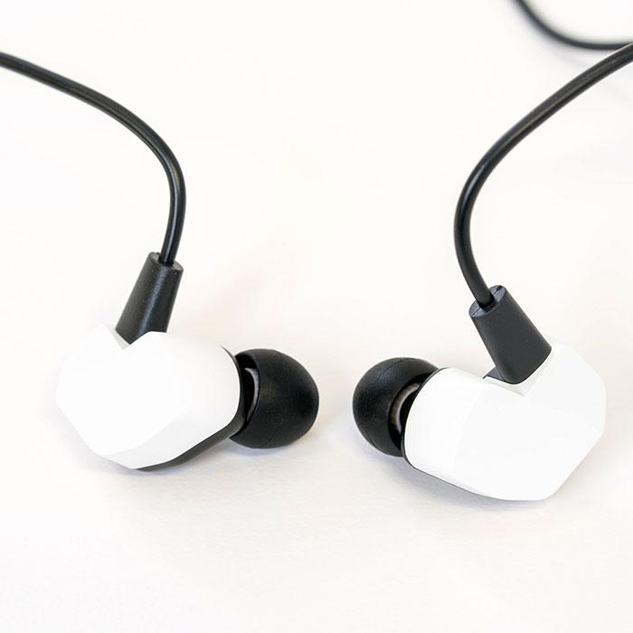 final VR3000 for Gaming eイヤホン限定カラー ホワイト＆ブラック