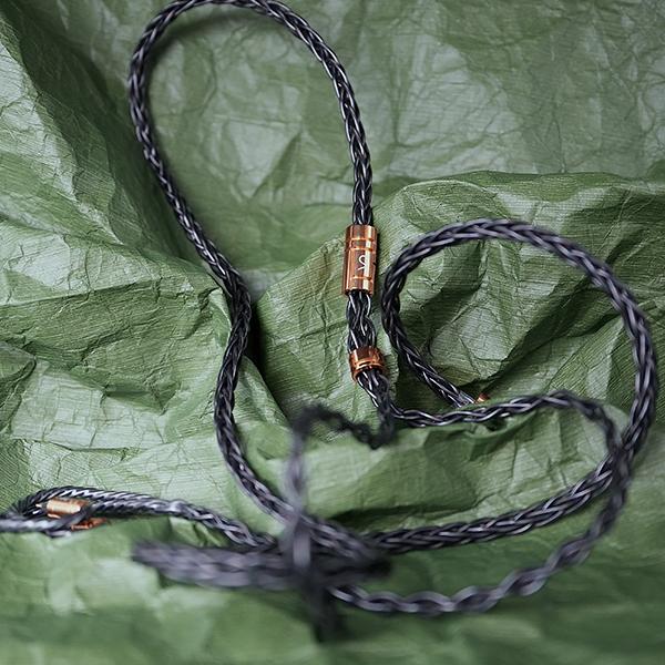 (お取り寄せ) Beat Audio Signal MKIII 8-wire - Custom - 3.5mm (BEA-1345) イヤホンケーブル 交換用ケーブル リケーブル用 高音質の画像