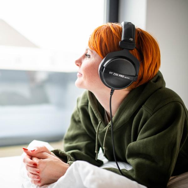 有線ヘッドホン beyerdynamic ベイヤーダイナミック DT 770 PRO (250 Ohm) モニターヘッドホン DTM 音楽制作 (送料無料) : 4589702693056 : eイヤホン Yahoo!ショッピング店 - 通販 - Yahoo!ショッピング 有線ヘッドホン beyerdynamic ベイヤーダイナミック DT 770 PRO (250 Ohm) モニターヘッドホン DTM 音楽制作 (送料無料) : 4589702693056 : eイヤホン Yahoo!ショッピング店 - 通販 - Yahoo!ショッピング
