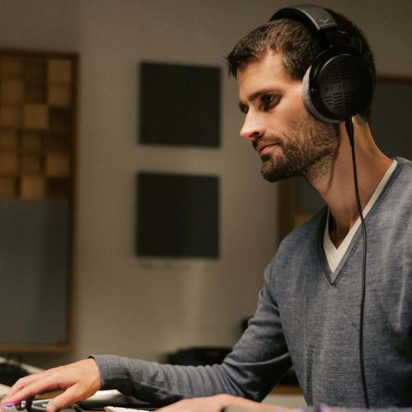 beyerdynamic 有線ヘッドホン ベイヤーダイナミック DT 900 PRO beyerdynamic 有線ヘッドホン ベイヤーダイナミック DT 900 PRO