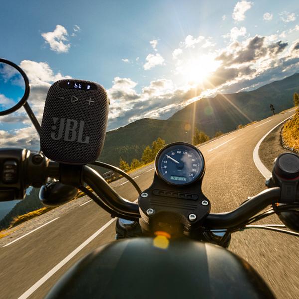 JBL WIND 3 ブラック ジェービーエル スピーカー ポータブル Bluetooth 防水 小型 軽量 屋外 アウトドア 自転車 バイク マイク内蔵 ワイヤレス ブルートゥース_19