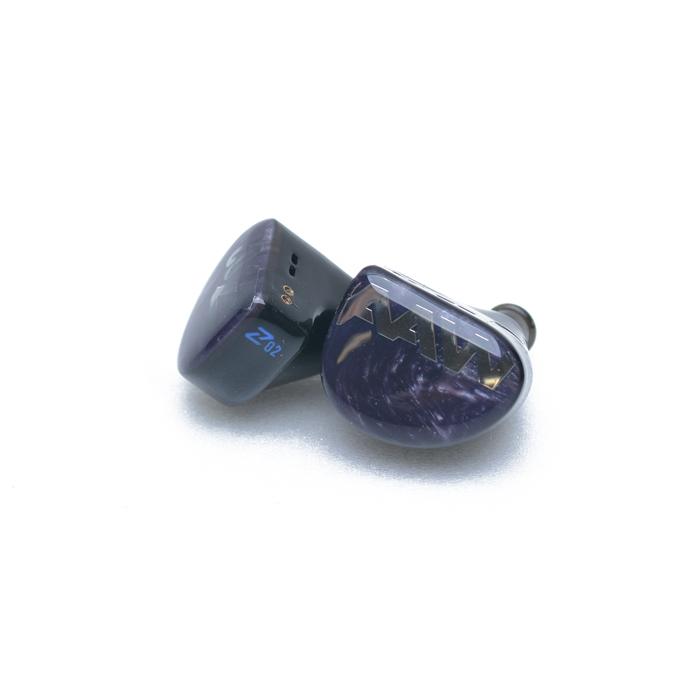 AAW Z02(Universal Fit) 有線 イヤホン カナル型 リケーブル対応