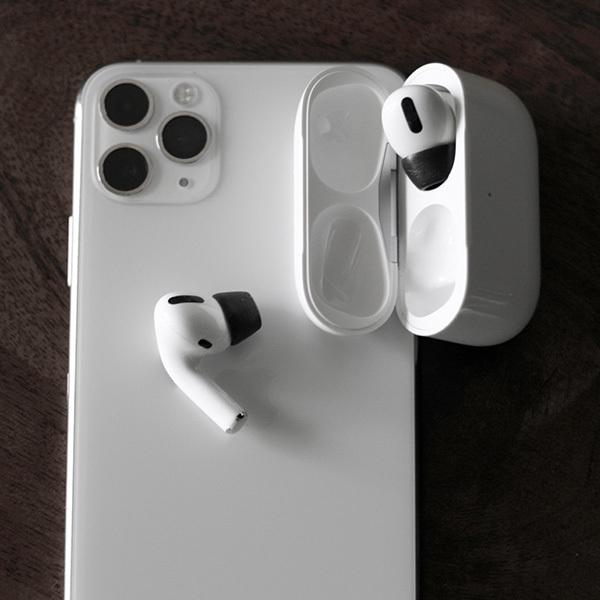 美品 AirPods Pro 3(3専用comply Mサイズ、ケース付き) Amazon | PRODELI For AirPods Pro 3 専用 ケース カバー 耐衝撃 キズ