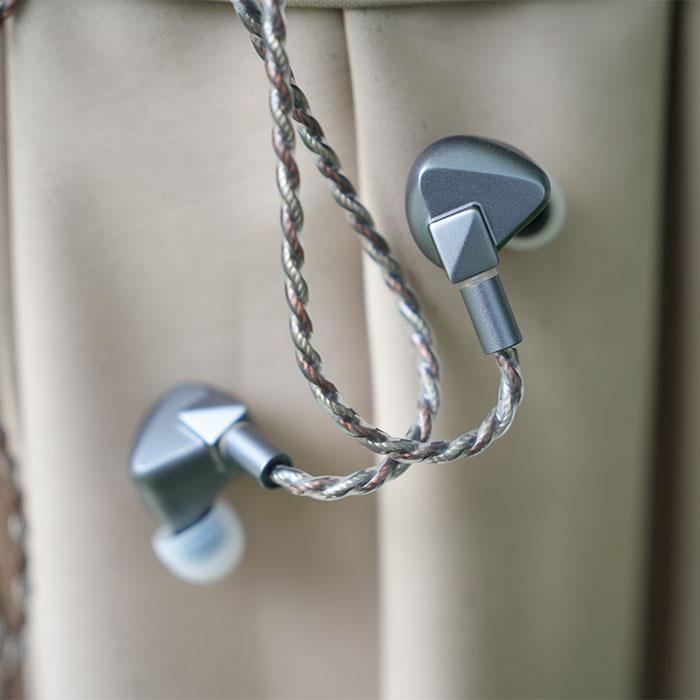 LETSHUOER S12 メタリックガングレー LETSHUOER S12 イヤホン 平面型IEM ベストバリューHi-Fiイヤホン