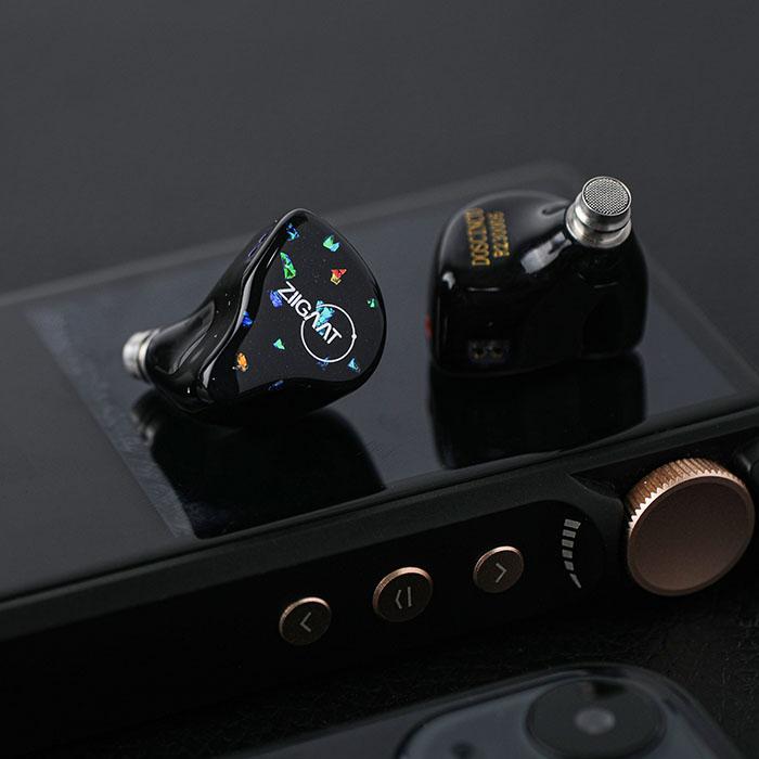 ZIIGAAT ZiiGaat Doscinco - 4.4mm 有線イヤホン 耳掛け式 シュア掛け