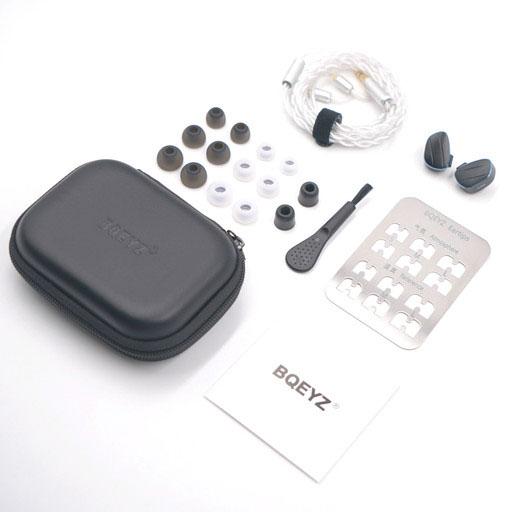 BQEYZ Cloud ブラック（4.4mm） 有線イヤホン カナル型 耳かけ型 