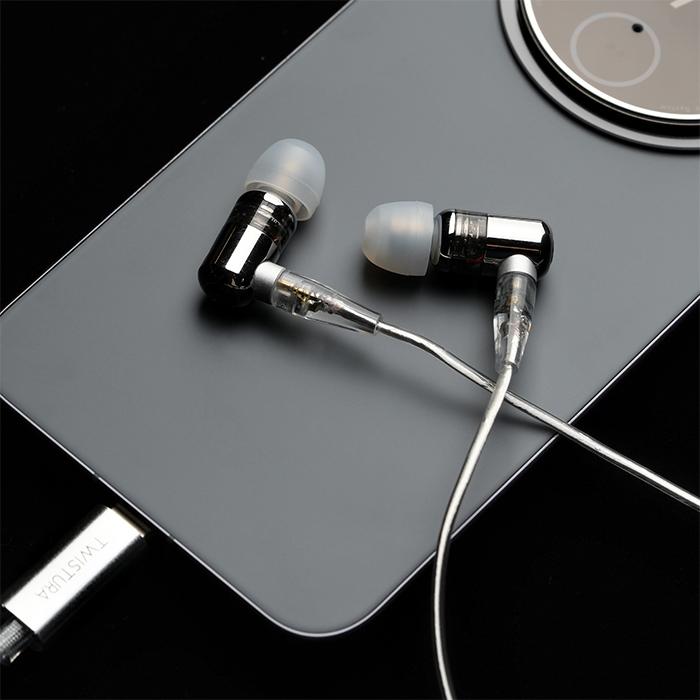 イヤホン TWISTURA SIGMA TWISTURAより、新たなイヤホン製品「SIGMA」を発売