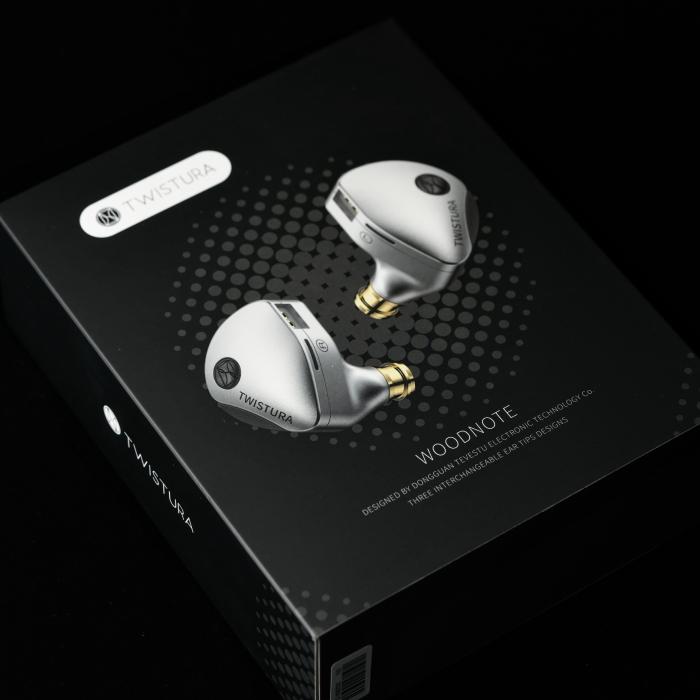 TWISTURA WOODNOTE 有線 イヤホン カナル型 リケーブル対応 耳掛け型