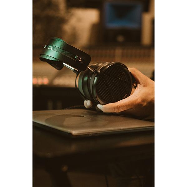 AUDEZE オーデジー MM-500 プロフェッショナル 有線 ヘッドホン スタジオ モニターの画像