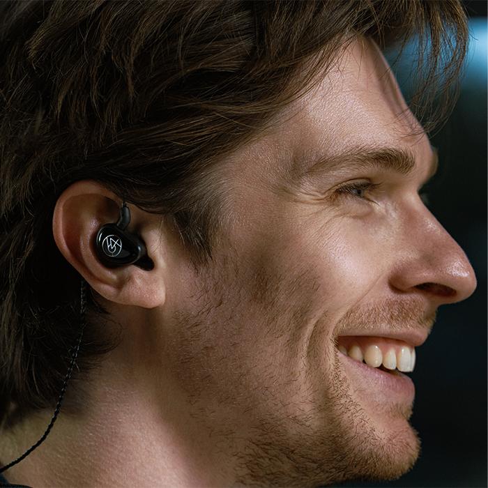 Aspire 4 有線イヤホン 64audio 美品 Amazon.co.jp: 64 Audio/Aspire 4 | イヤホン イヤモニ