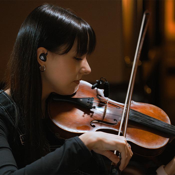 Aspire 4 有線イヤホン 64audio 美品 64 Audio】Aspire 4｜初めてのイヤモニとしてプロレベルのモニタリング