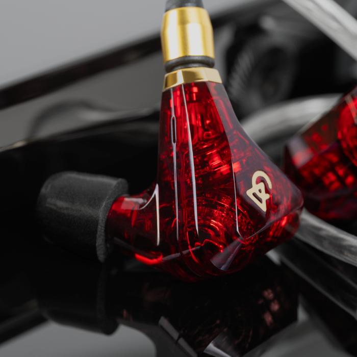 Campfire Audio（キャンプファイヤーオーディオ） Campfire Audio