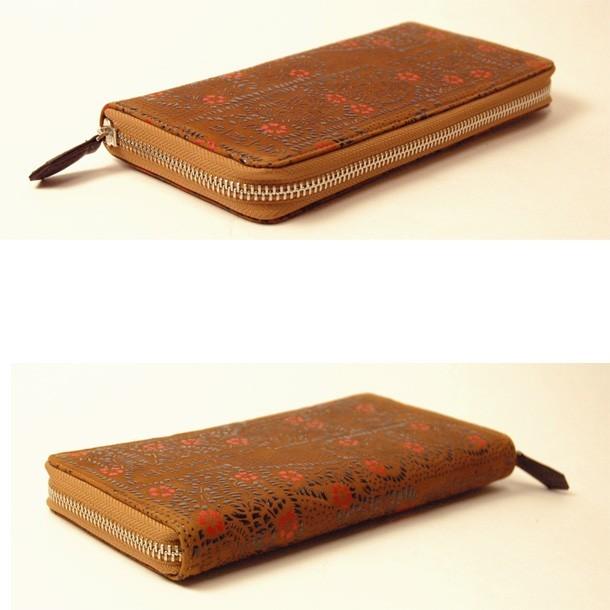 印傳屋（INDEN-YA） 「国宝」と同じ技法による 印伝 印伝長財布 燻し