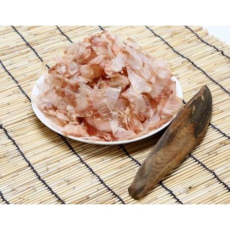 【国産】近海一本釣り薩摩産　本枯れ節（ふりかけ用）40ｇ |  | 01