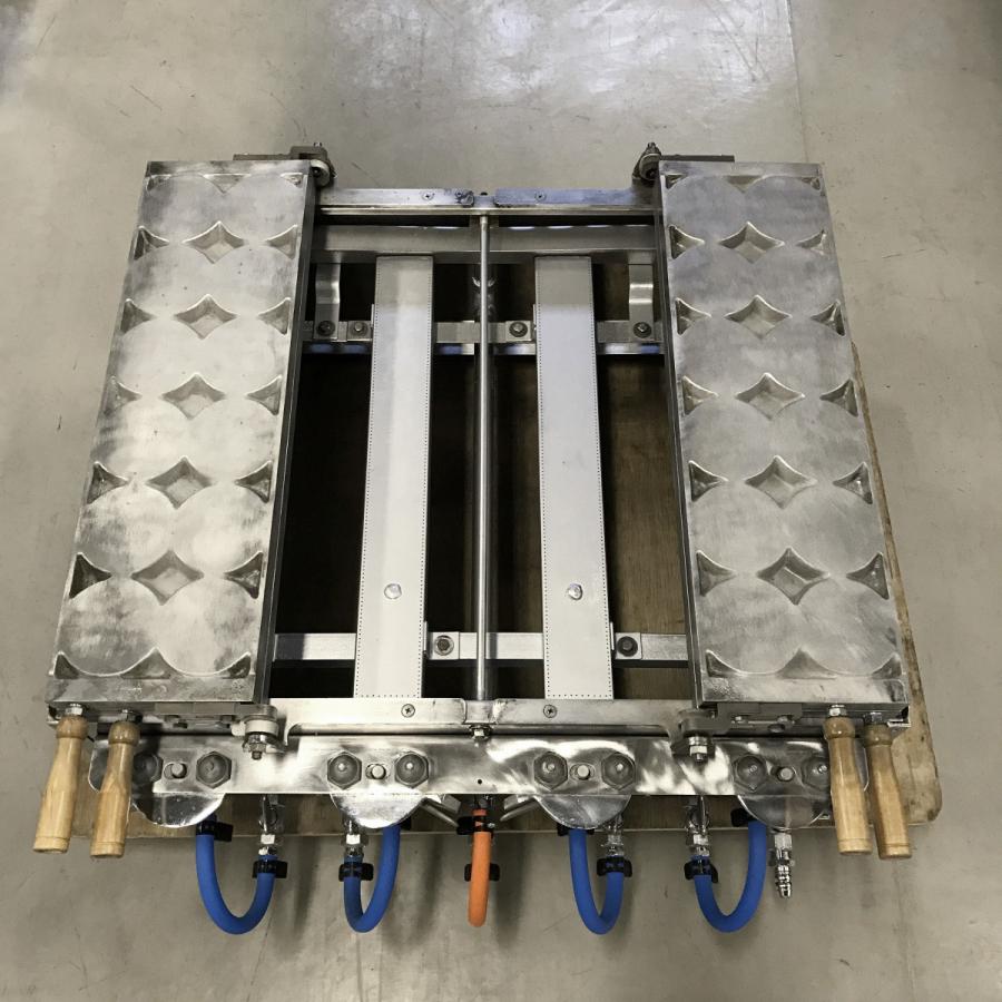大判焼機 光陽器械製作所 製造番号 AD-2240 中古 : 業務用厨房 大判焼機 光陽器械製作所 製造番号 AD-2240 中古 : 業務用厨房