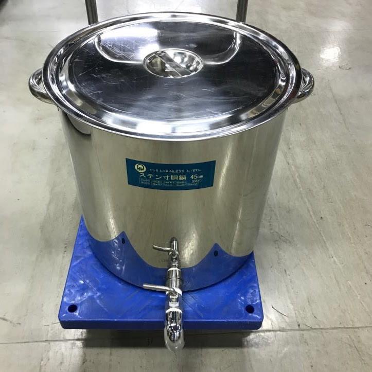 ステンレス寸胴鍋(口付・底板付)45cm(68リットル)中古 ステンレス寸胴鍋(口付・底板付)45cm(68リットル)中古