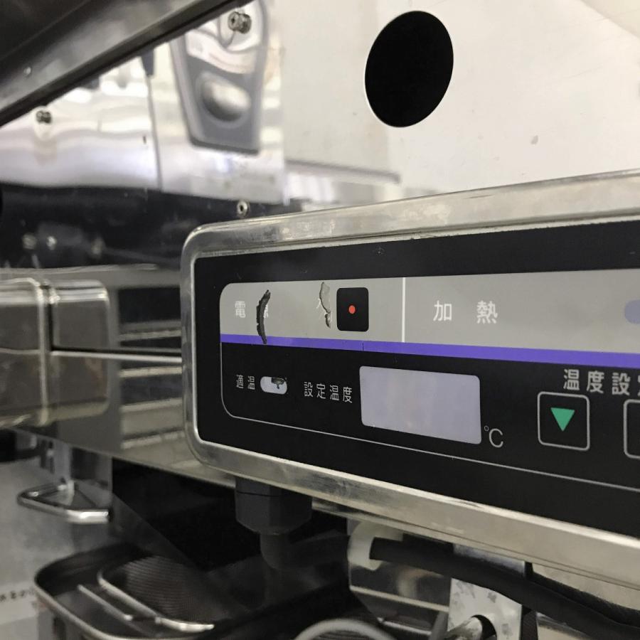 マルゼン(厨房機器) 二槽フライヤー ※電気ガス両電源必要 マルゼン(厨房機器) 二槽フライヤー ※電気ガス両電源必要
