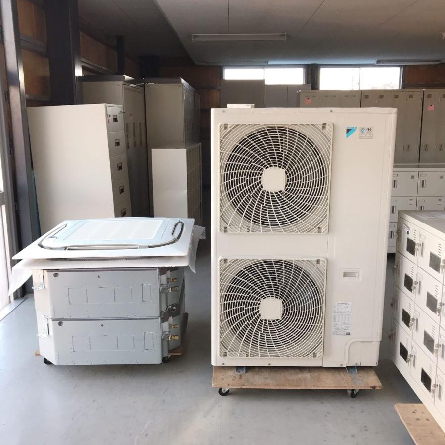 ダイキン エアコン(天カセ型)8馬力 ※同時ツイン(4馬力x2台 ダイキン エアコン(天カセ型)8馬力 ※同時ツイン(4馬力x2台