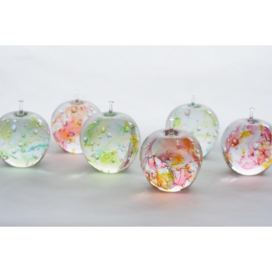 チェコ　CZ GLASS工房　作家もの　りんご チェコ CZ GLASS工房 作家もの りんご