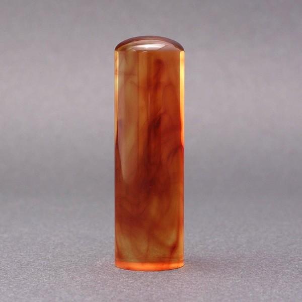 印鑑／銀行印・^琥珀／18mm／ケース別売／上彫り職人の完全手彫り