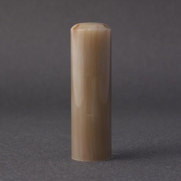 印鑑／法人銀行印／丸寸胴タイプ／オランダ水牛色上・牛角色／18mm／アタリ選択可／ケース別売／上彫り職人の完全手彫り_1