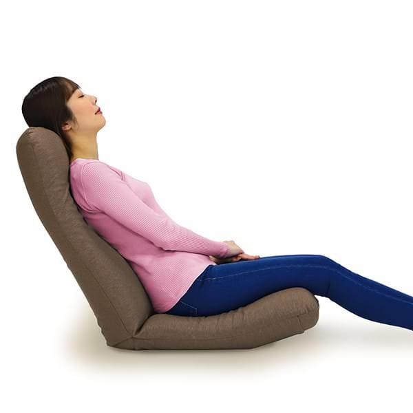 腰にやさしい産学連携ハイバック座椅子 | 