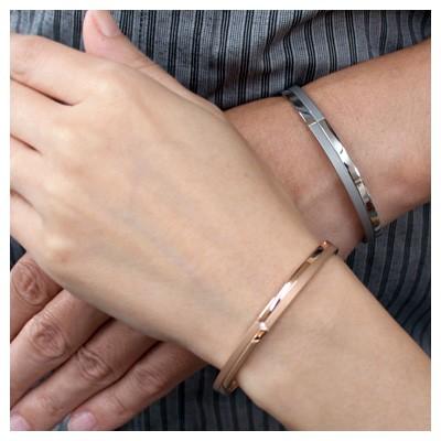 white clover（ホワイトクローバー） ペアバングル ペアブレスレット