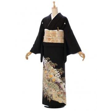 Mサイズ 金彩 銀彩 瑚粉 金駒刺繍柄の黒留袖フルセット(黒)|黒留袖 MT