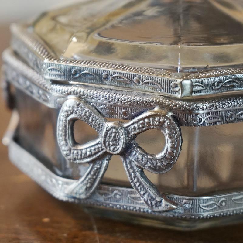 ガラスボックス リボン 丸 シルバー 小物入れ 送料無料 キャンディー