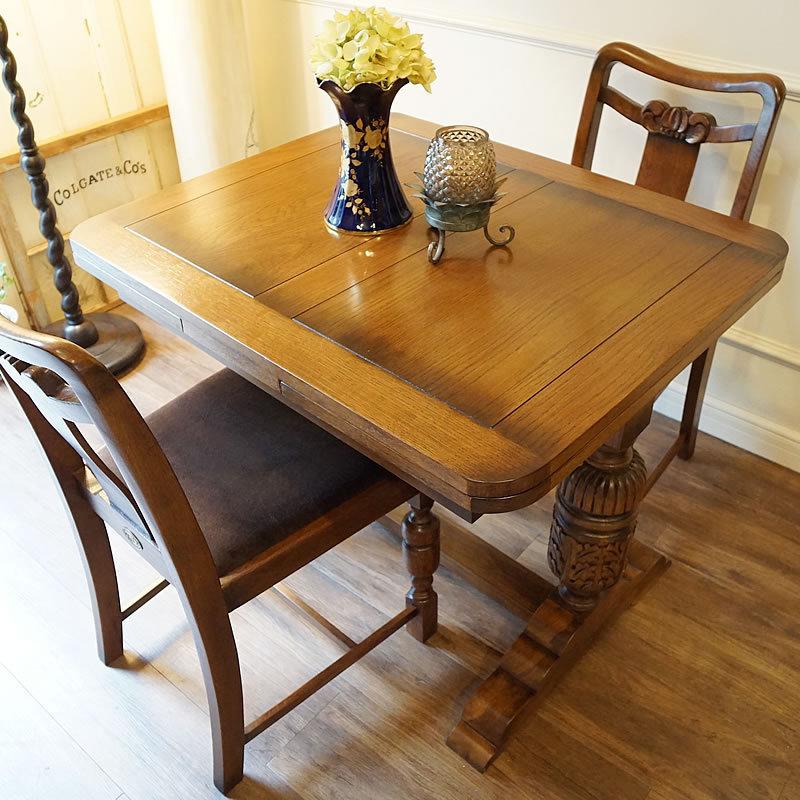 伸ばせる天板英国アンティークダイニングセット