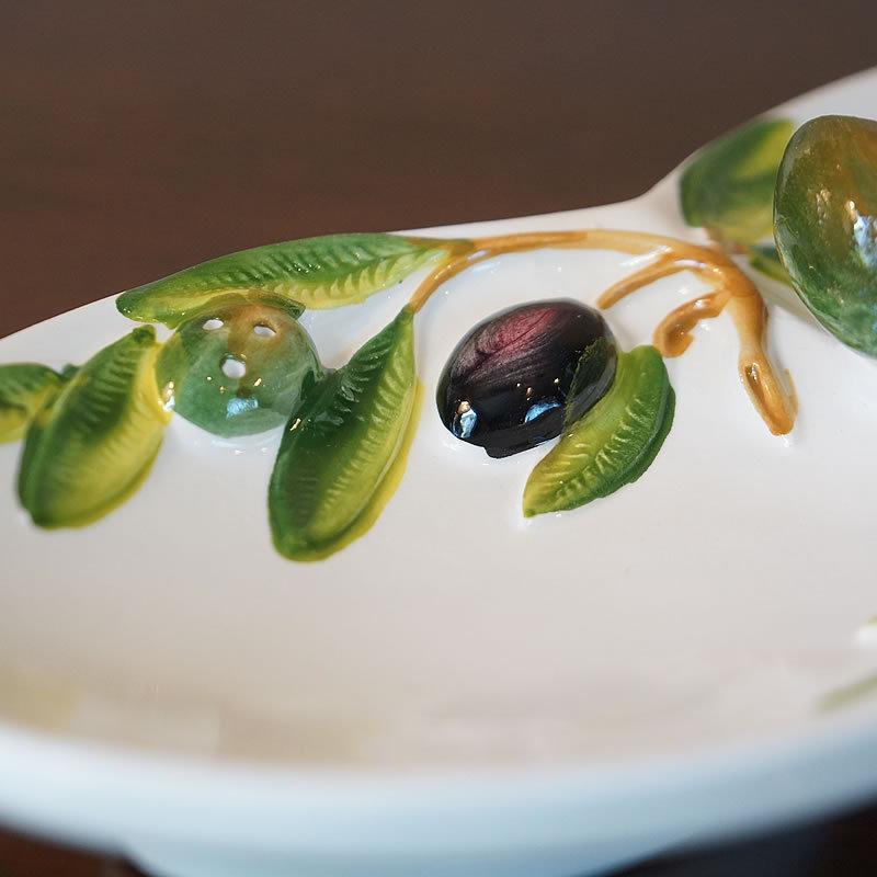 イタリア産インテリアオブジェ手仕上げのお皿2枚陶器飾り