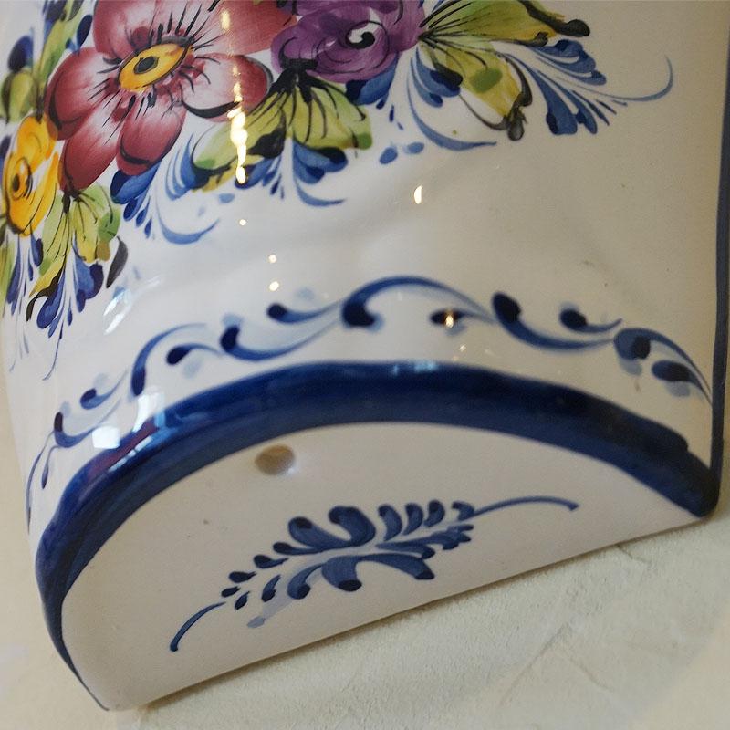 壁掛け プランター 植木鉢 壁掛け鉢 半円 ポルトガル製 フラワー柄 手