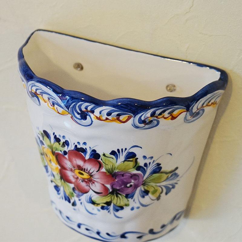 壁掛け プランター 植木鉢 壁掛け鉢 半円 ポルトガル製 フラワー柄 手