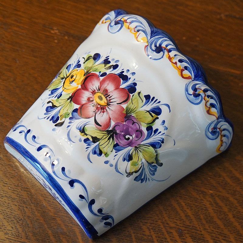 壁掛け プランター 植木鉢 壁掛け鉢 半円 ポルトガル製 フラワー柄 手