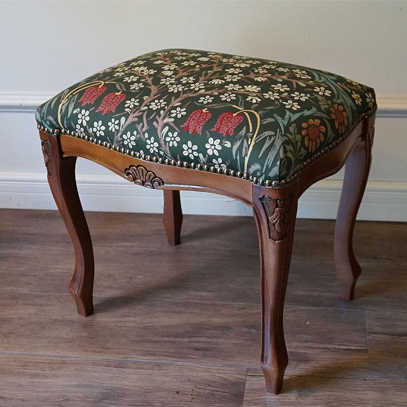 【インテリア茶箱】ウイリアムモリスの生地で作ったスツール　ハンドメイド インテリア茶箱】ウイリアムモリスの生地で作ったスツール