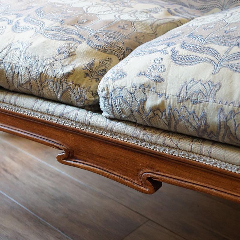 ヴィンテージ イタリア製 Medea メデア社 サロン 2人掛けソファ : 輸入