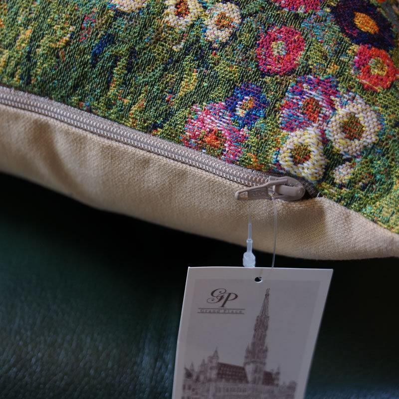 輸入クッション クリムト Klimt 花園 48x48 ベルギー製 パンヤ付 メトラックス 送料無料の画像