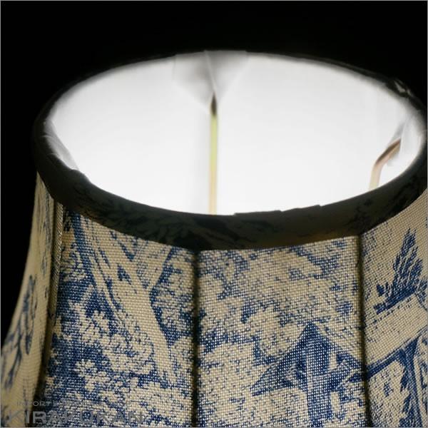 TOILES DE JOUY トワル ド ジュイ テーブルランプ 本体 ホワイト色＋シェード ブルー色 ホルダー式（電球付属なし）｜e-kirakukan｜02