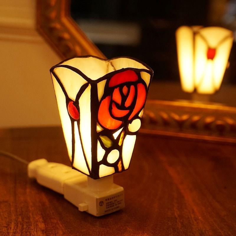 ステンドグラス薔薇足元ランプ ステンドグラス フットライト お休みランプ・赤い薔薇（4面体