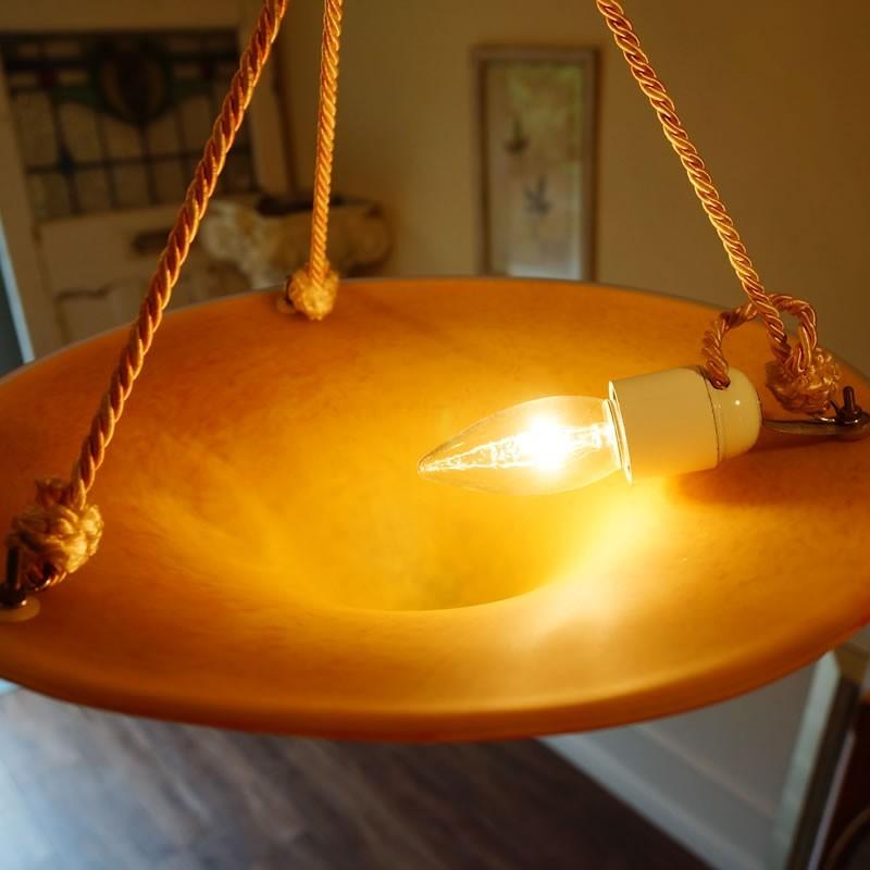 ヴィンテージのイタリア製ペンダントライト、1940年代。 イタリア