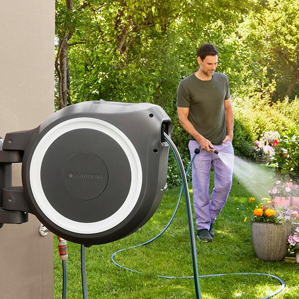 散水ホース 自動巻取り 家庭用 ガーデニング 伸縮式 多機能洗車用 壁掛け式 GARDENA ホース ホースリール 散水ホース 洗車ホース 水撒き