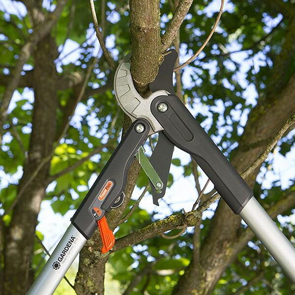 GARDENA 太枝切りばさみ(直径45mm対応)アンビル型 ラチェット式