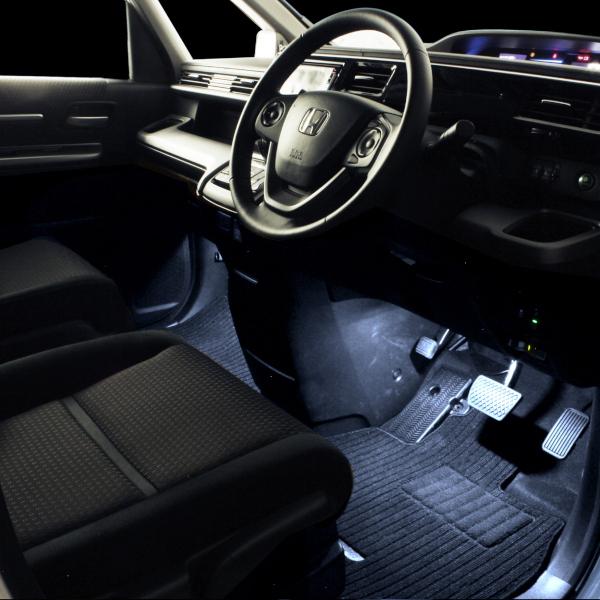 ステップワゴン(RP系) 専用 LED フットライト 車 フットライトキット【前後席セット】フットランプ エーモン カー用品 車内 ライト 車用品 Honda ホンダ_3
