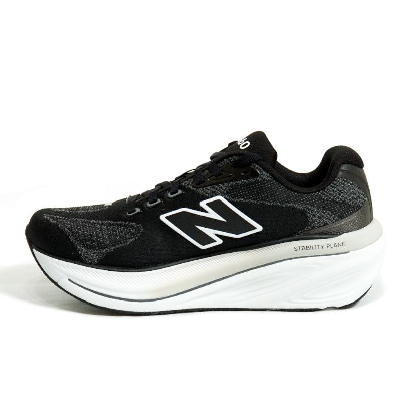 い*ん様 New Balance トレーニングシューズ ブラック/ホワイト New Balance（ニューバランス） 爆買ニューバランス レディース