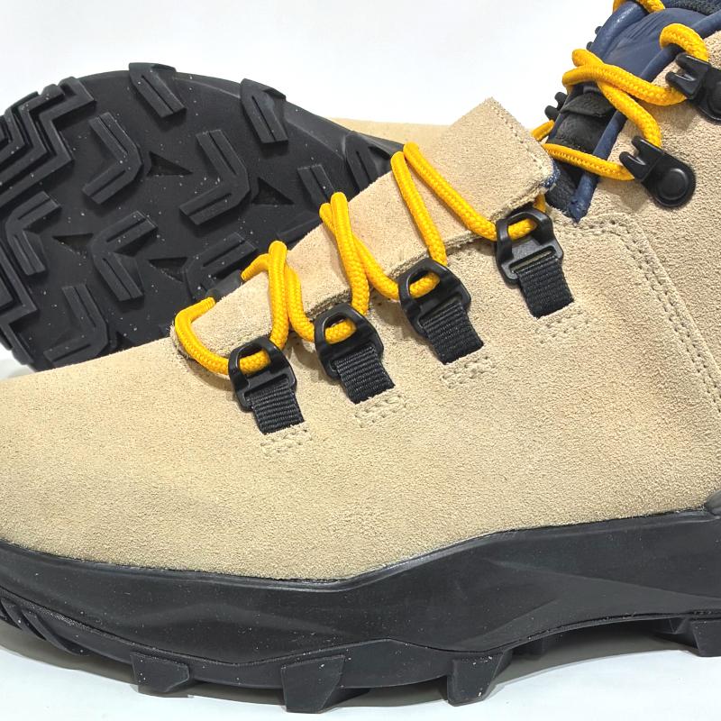 ACG ナイキ NIKE CYGNAL シグナル FV4332-201 デザートベージュ