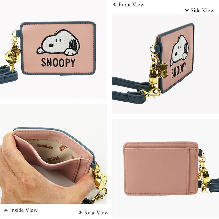 SNOOPY（スヌーピー） パスケース 定期入れ リール付き カードホルダー