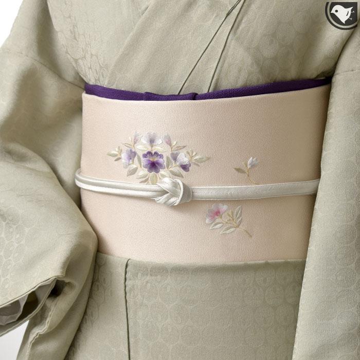 天然染色 日本刺繍 宮城美穂子 作 正倉院 宝相華文様 丹後地 九 天然染色 日本刺繍 宮城美穂子 作 正倉院 宝相華文様 丹後地 九